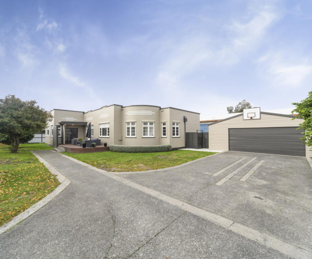 this palmerston north home mixes an art deco vibe with